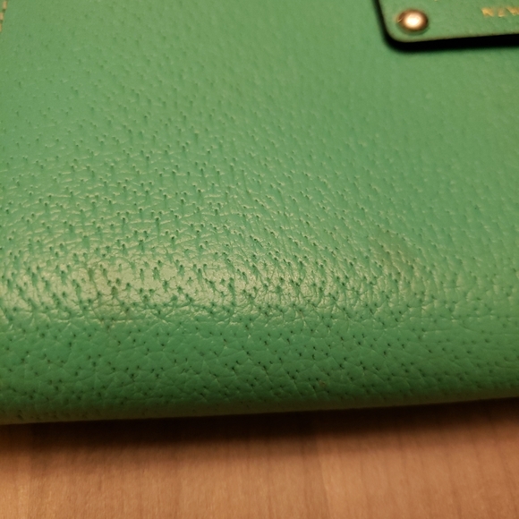 Kate Spade Light Green Wristlet - Picture 3 of 6